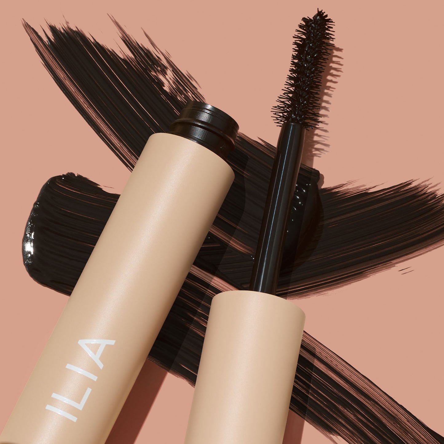 ILIA  FULLEST VOLUMIZING MASCARA